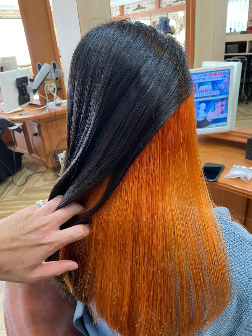 ロング カラー ヘアカラー トリートメント 再現性◎✨艶髪🔆 川﨑友稀のヘアスタイル