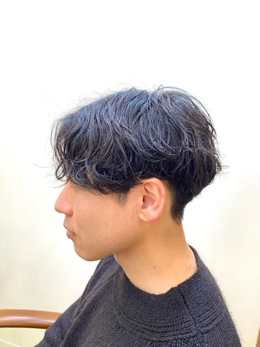 ショート メンズ 柏のセンターパート のプロ関口 柊太のヘアスタイル