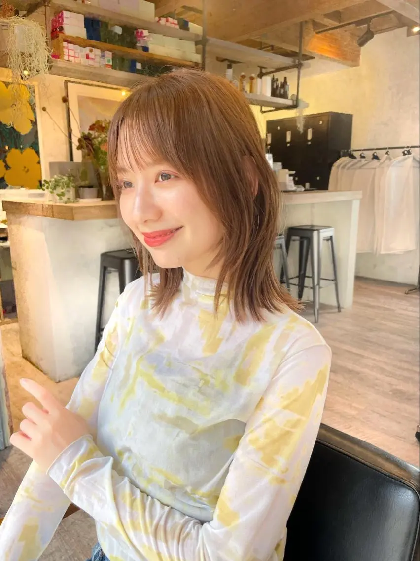 ミディアム カラー 結べるレイヤーボブ くびれLady表参道のヘアスタイル