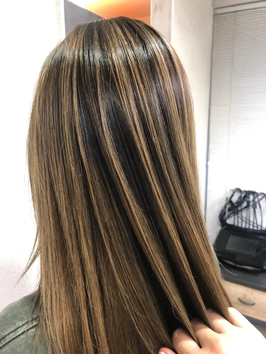 ロング カラー ブリーチ/髪質改善 店長 板垣智大のヘアスタイル