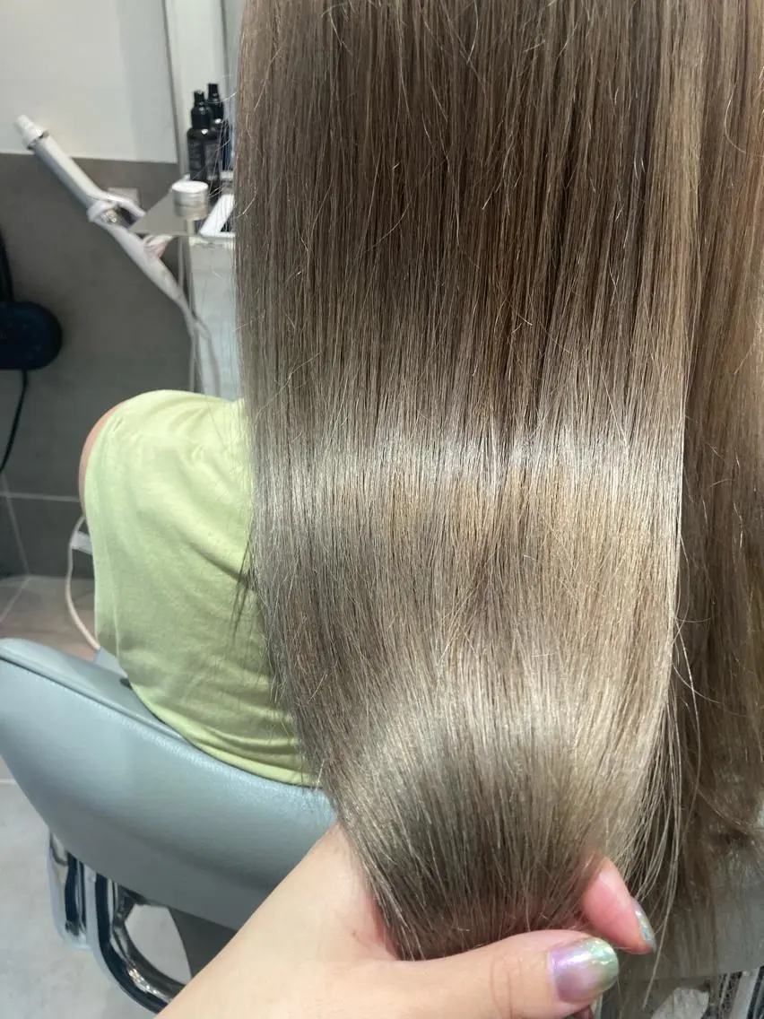 ロング カラー ヘアアレンジ ブリーチ ケアブリーチ ヘアカラー オリーブ透明感カラー 表参道/MIKUのヘアスタイル