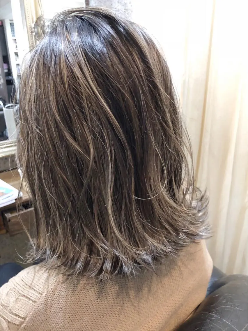 ミディアム カラー 透明感カラー Tsuyoki .のヘアスタイル