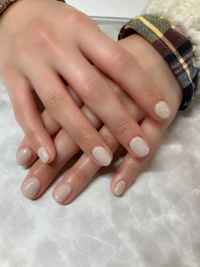 ネイル ワンカラーネイル komohana salon🌺のネイルデザイン