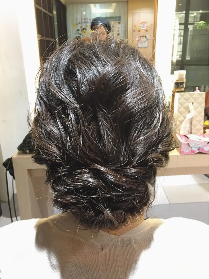 ミディアム ヘアアレンジ ヘアセット ぱつっとボブ/ 小野あかねのヘアスタイル