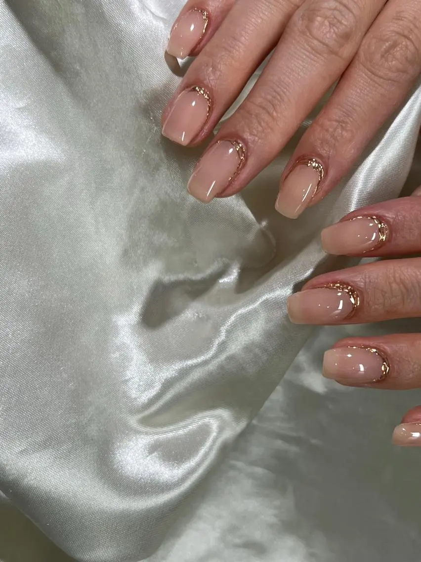 ネイル 持ち込み ニュアンスネイル Charme. NOBUKOのネイルデザイン