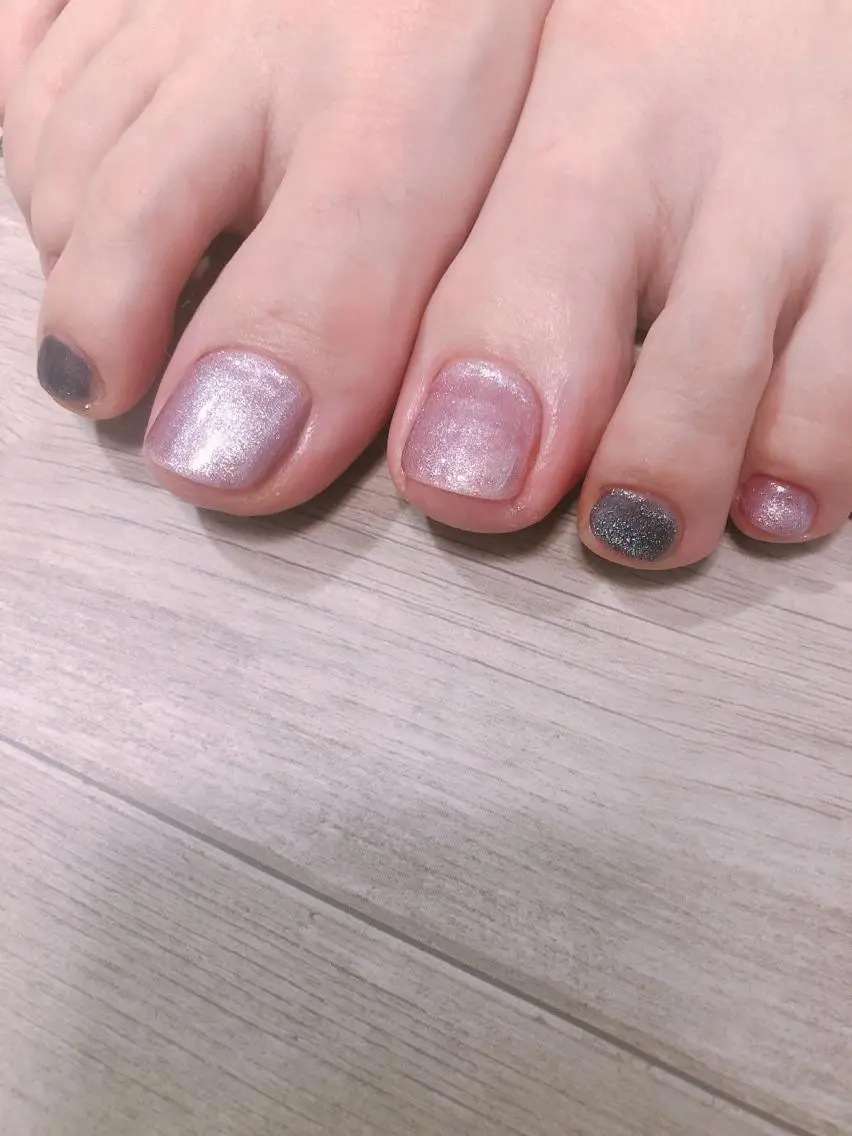 ネイル マグネットネイル DollyGirl KYOKOのネイルデザイン