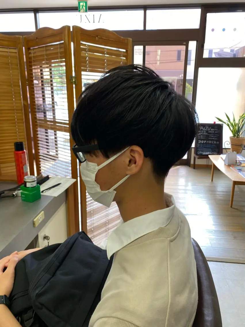 ショート ブリーチカラー🫧 森　凪沙のヘアスタイル