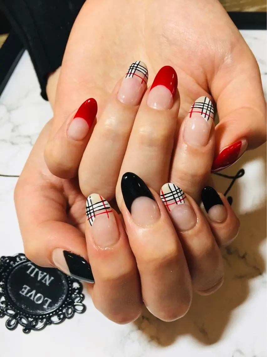 ネイル 持ち込み ハンドネイル LOVE NAIL 💕Sonoのネイルデザイン