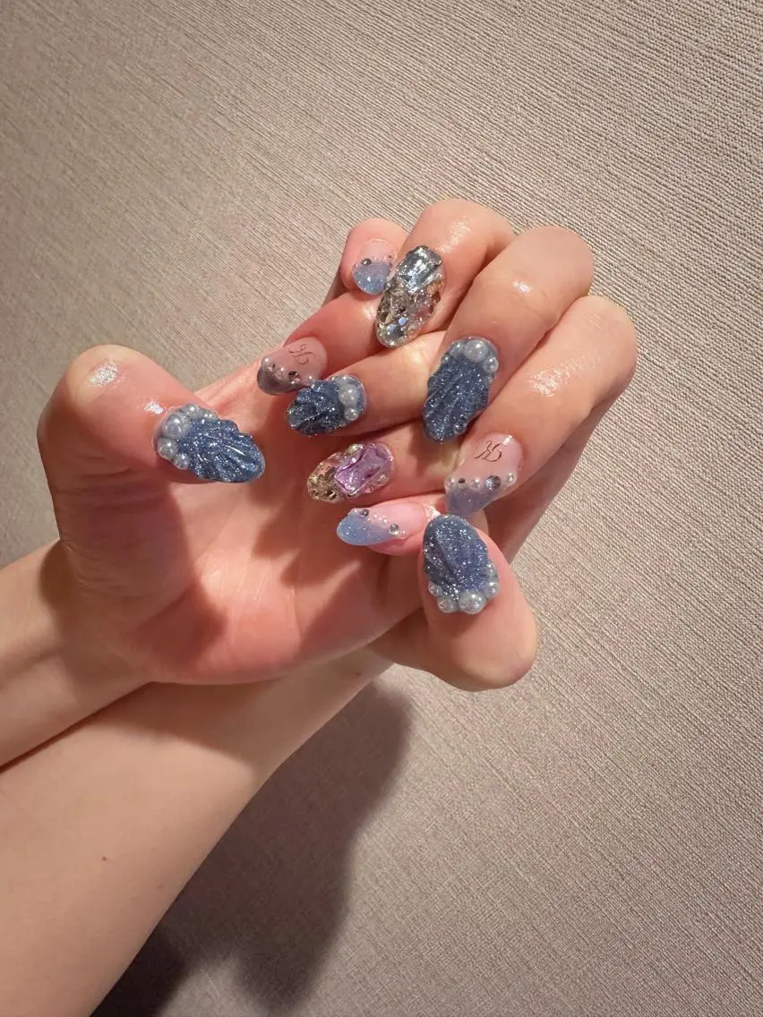 ネイル ハンドネイル 👍thumbs up nail👍のネイルデザイン