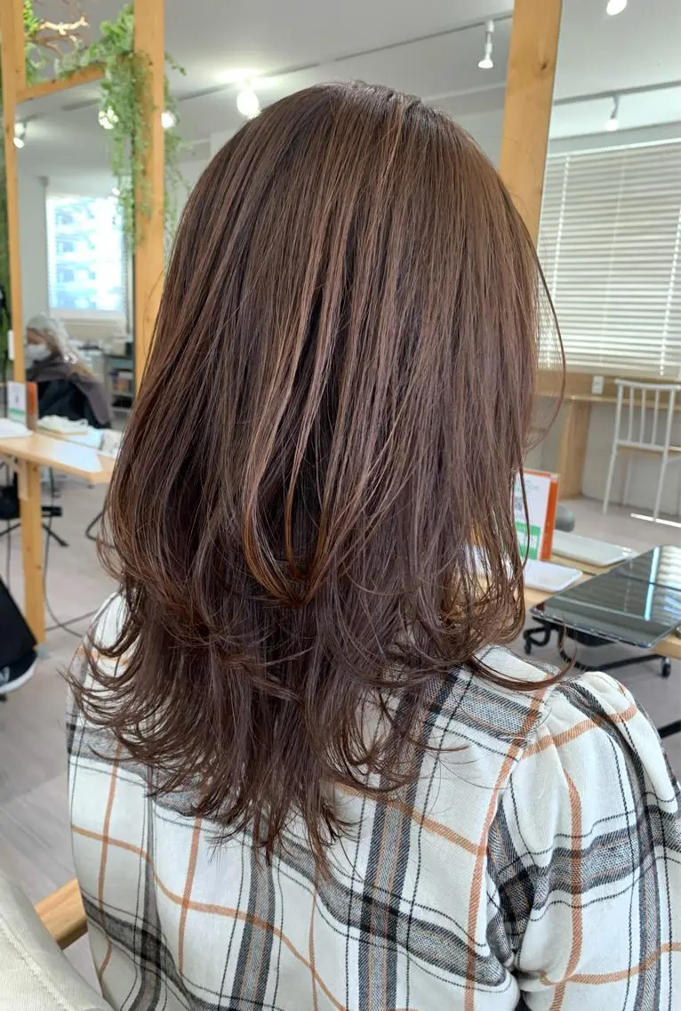 ロング カラー カット ヘアカラー トリートメント ツヤカラー🤍 ARISAのヘアスタイル