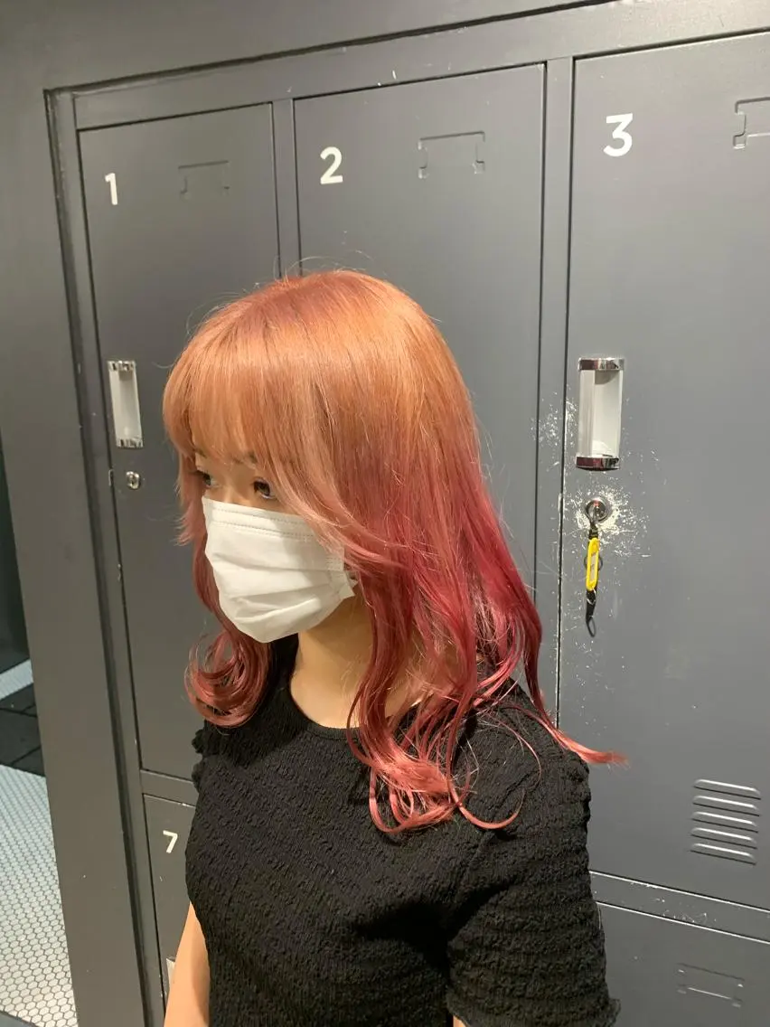 ロング カラー グラデーションカラー 園田 将士のヘアスタイル