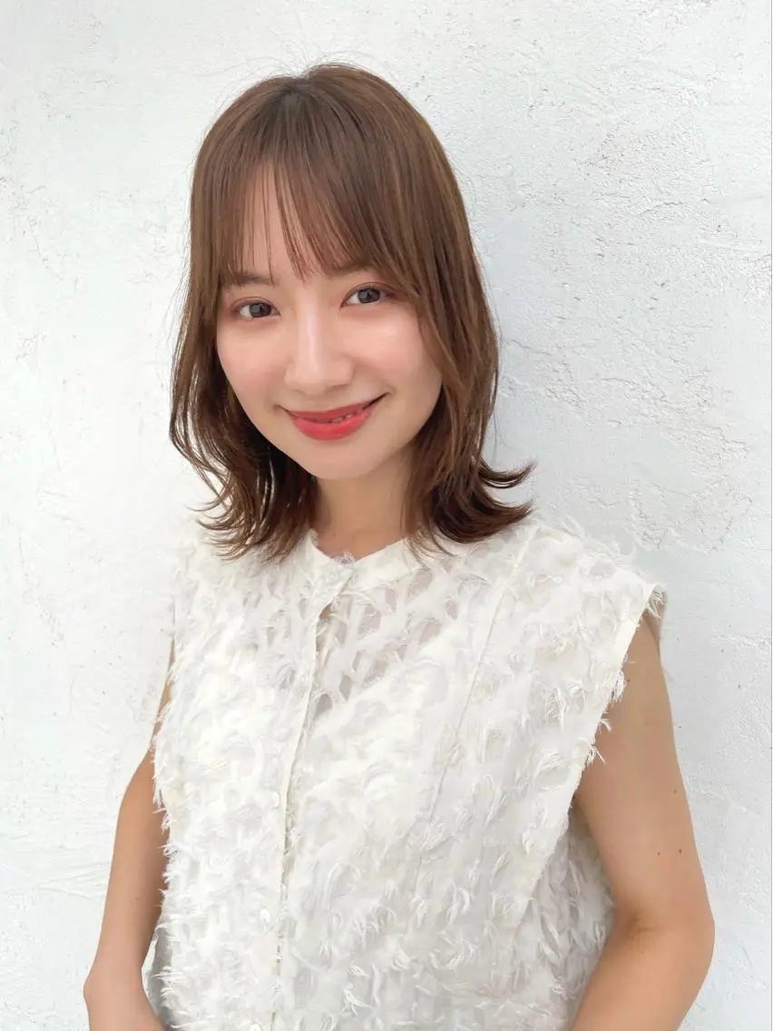 ミディアム カラー 結べるレイヤーボブ くびれLady表参道のヘアスタイル