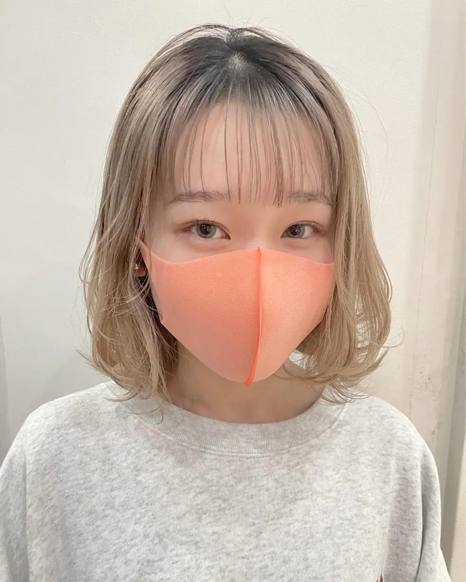 ミディアム カラー レイヤーカット 🪩yurikaのヘアスタイル