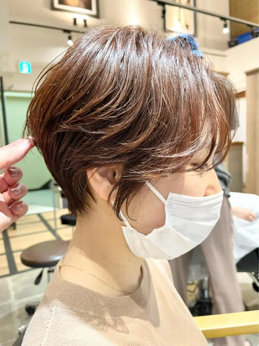 ショート カット ヘアカラー トリートメント コテ巻き風パーマ /志村大成のヘアスタイル