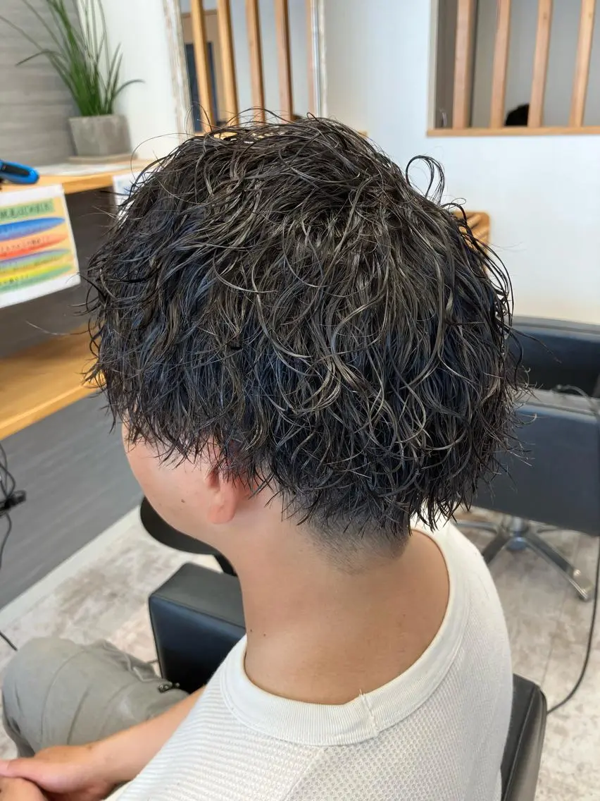 パーマ メンズ アイブロウ カット パーマ メンズ特化/パーマ/ フェードWATARUのヘアスタイル
