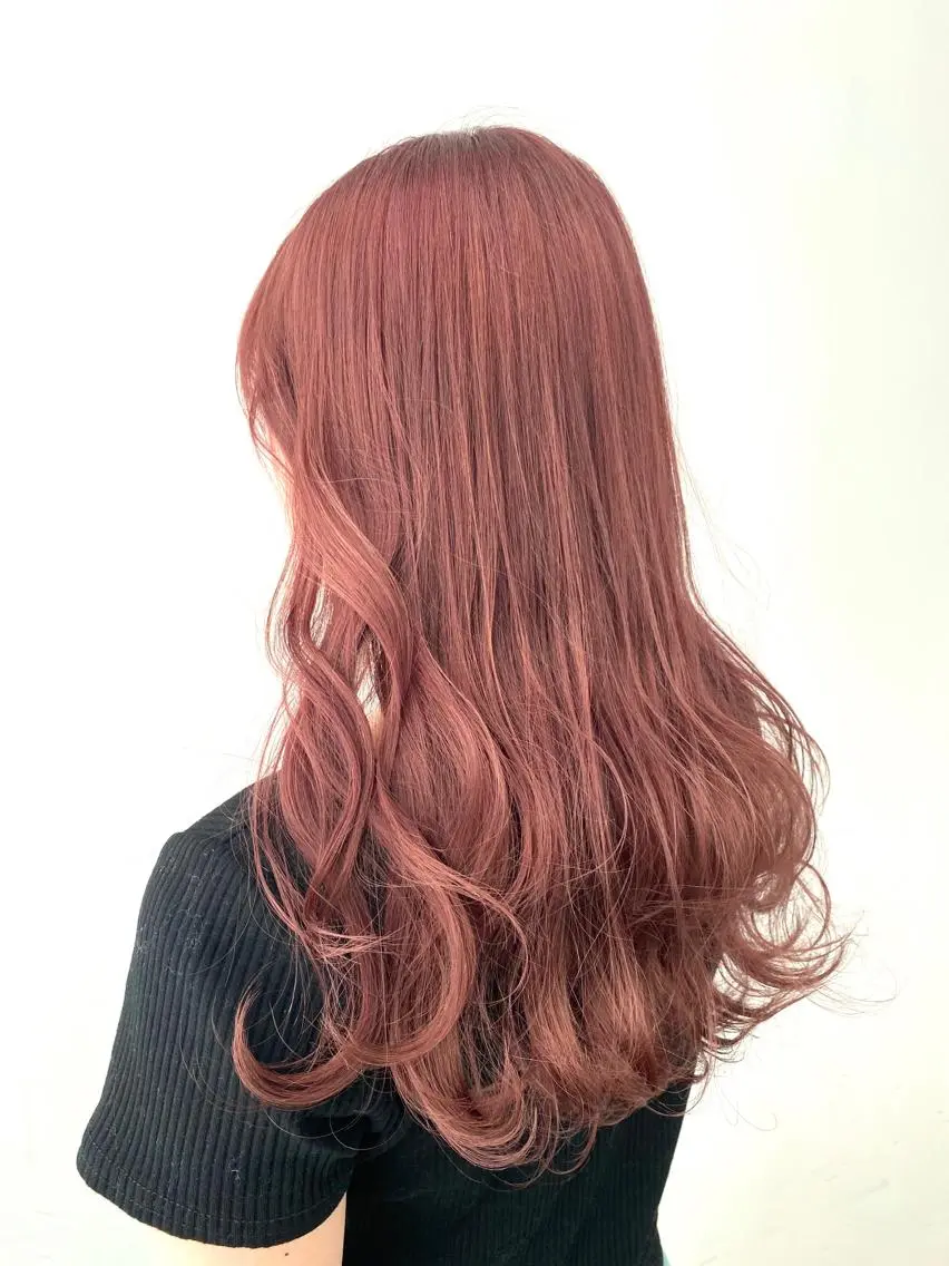 セミロング カラー インナーカラー ラベンダーカラー オレンジ ピンクカラー 韓国風ヘア Unami MIHA☘️*゜のヘアスタイル