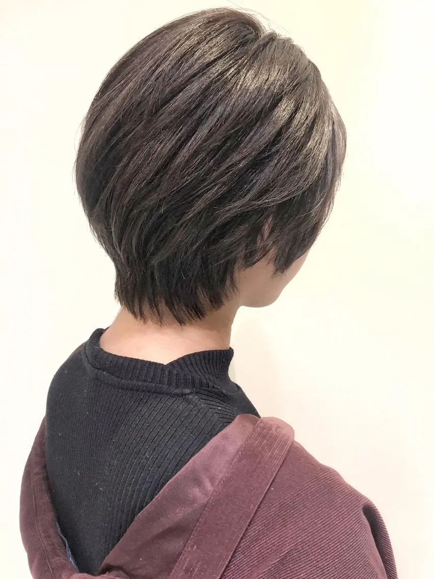 ショート アッシュ ボブ エクステ 外国人風カラー ハイライト 夜23時まで予約🉑 reverieあきらのヘアスタイル