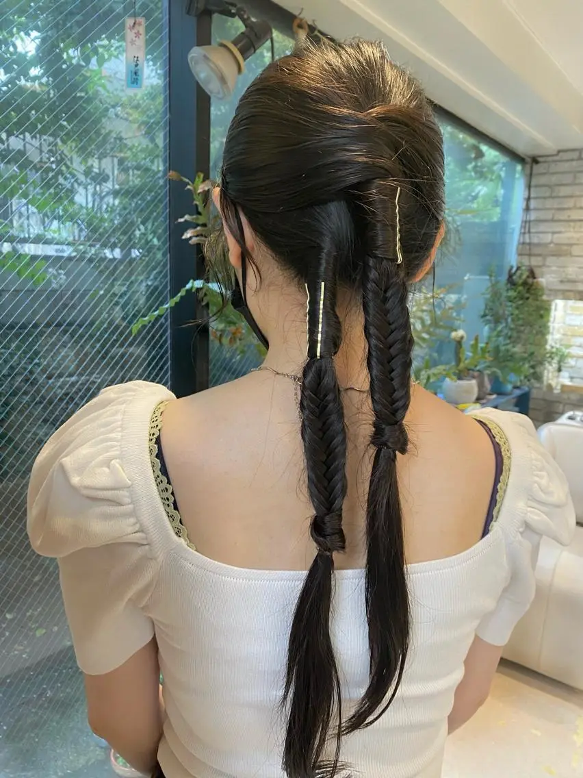 ロング ヘアアレンジ ヘアセット Moca 〰️のヘアスタイル