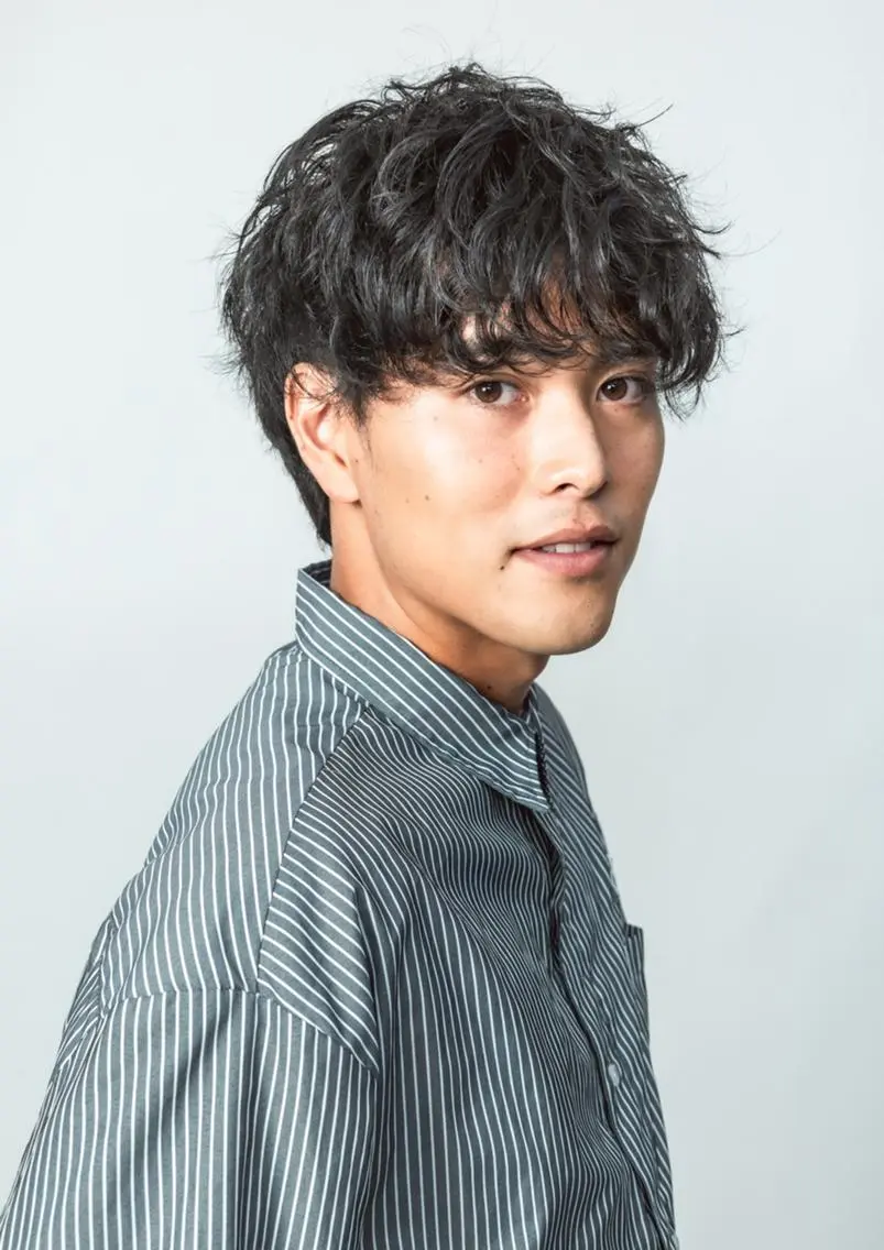 メンズ 小栗 柊翔のヘアスタイル