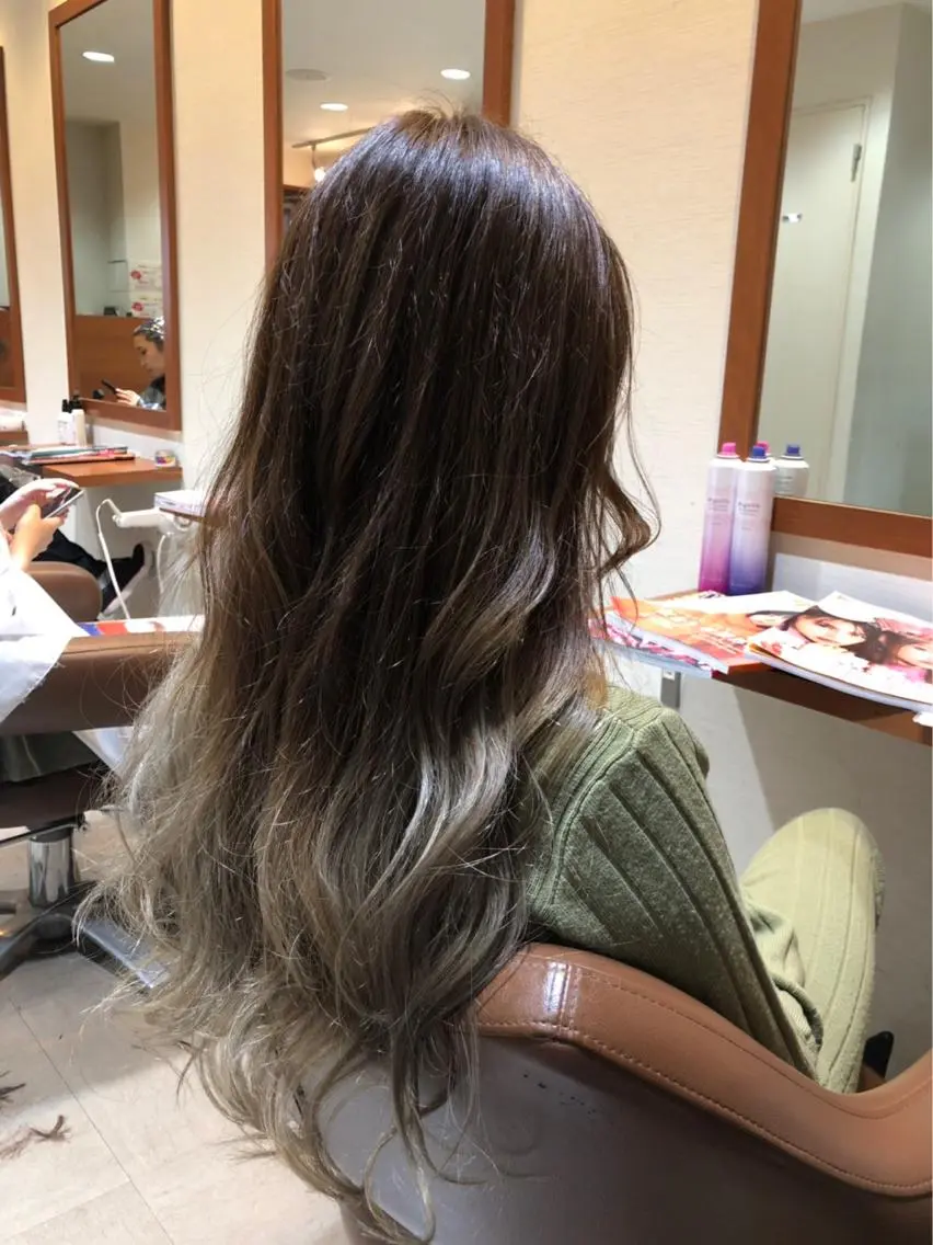 ロング カラー グラデーションカラー 萩原 凌✄のヘアスタイル