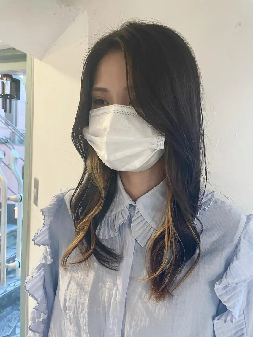 セミロング カラー インナーカラー 顔周りカット 韓国風ヘア ヘアカラー ショート/韓国ヘア Moto✂︎のヘアスタイル