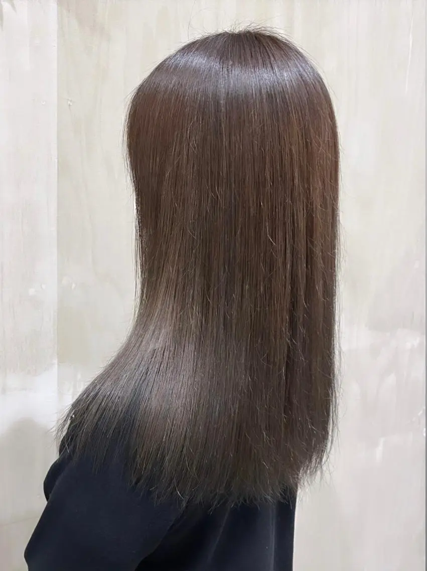 ロング 𝐌𝐎𝐄🩶 EIGHTのヘアスタイル