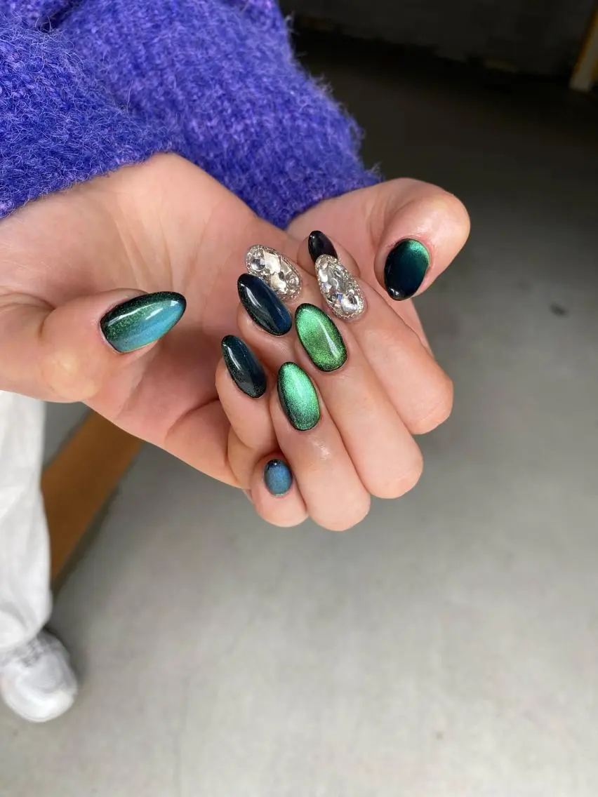 ネイル ブルー ジェルネイル グリーン マグネットネイル スカルプネイル nailsalon ∞ ﾐｶﾅﾙ ∞のネイルデザイン
