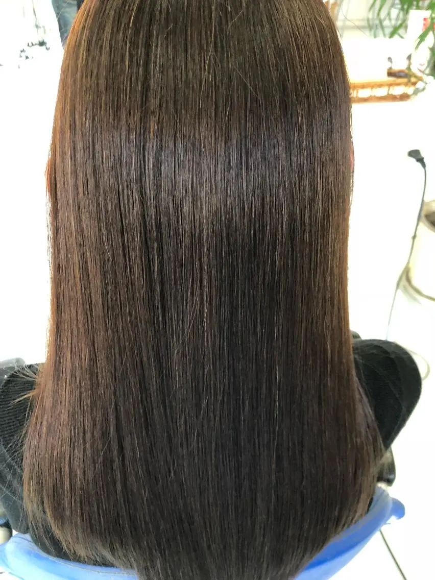 セミロング カラー 髪質改善 トリートメント 安田 さやかのヘアスタイル