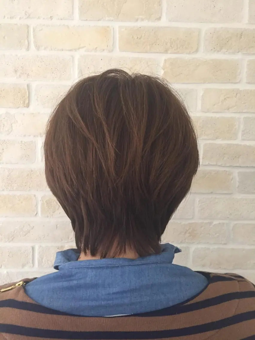 ショート 乕谷 美潮のヘアスタイル