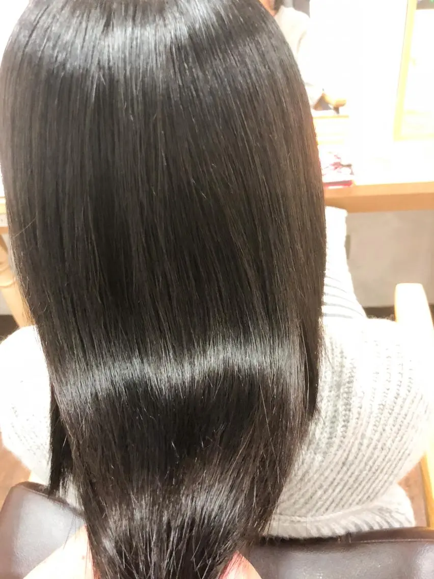 セミロング 髪質改善 カット トリートメント 髪質改善 suzukiのヘアスタイル