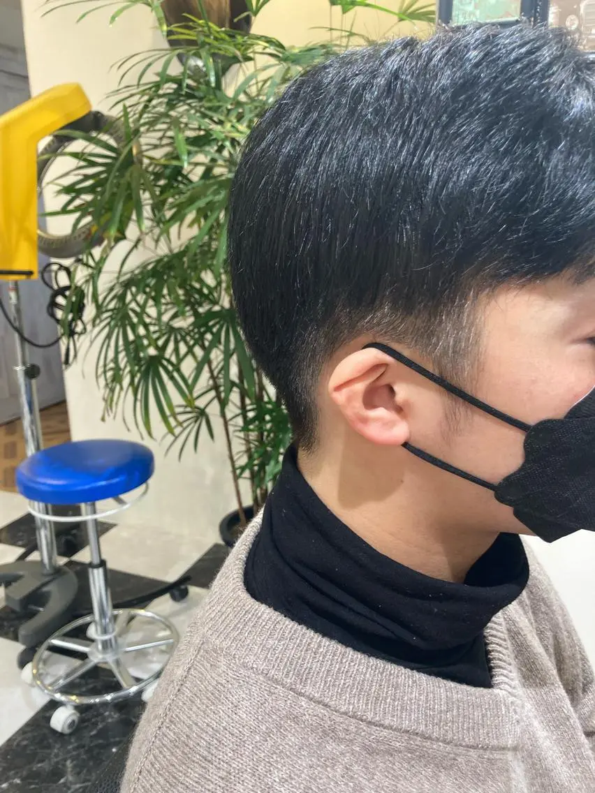 ショート メンズ マッシュ 佐藤 睦月のヘアスタイル