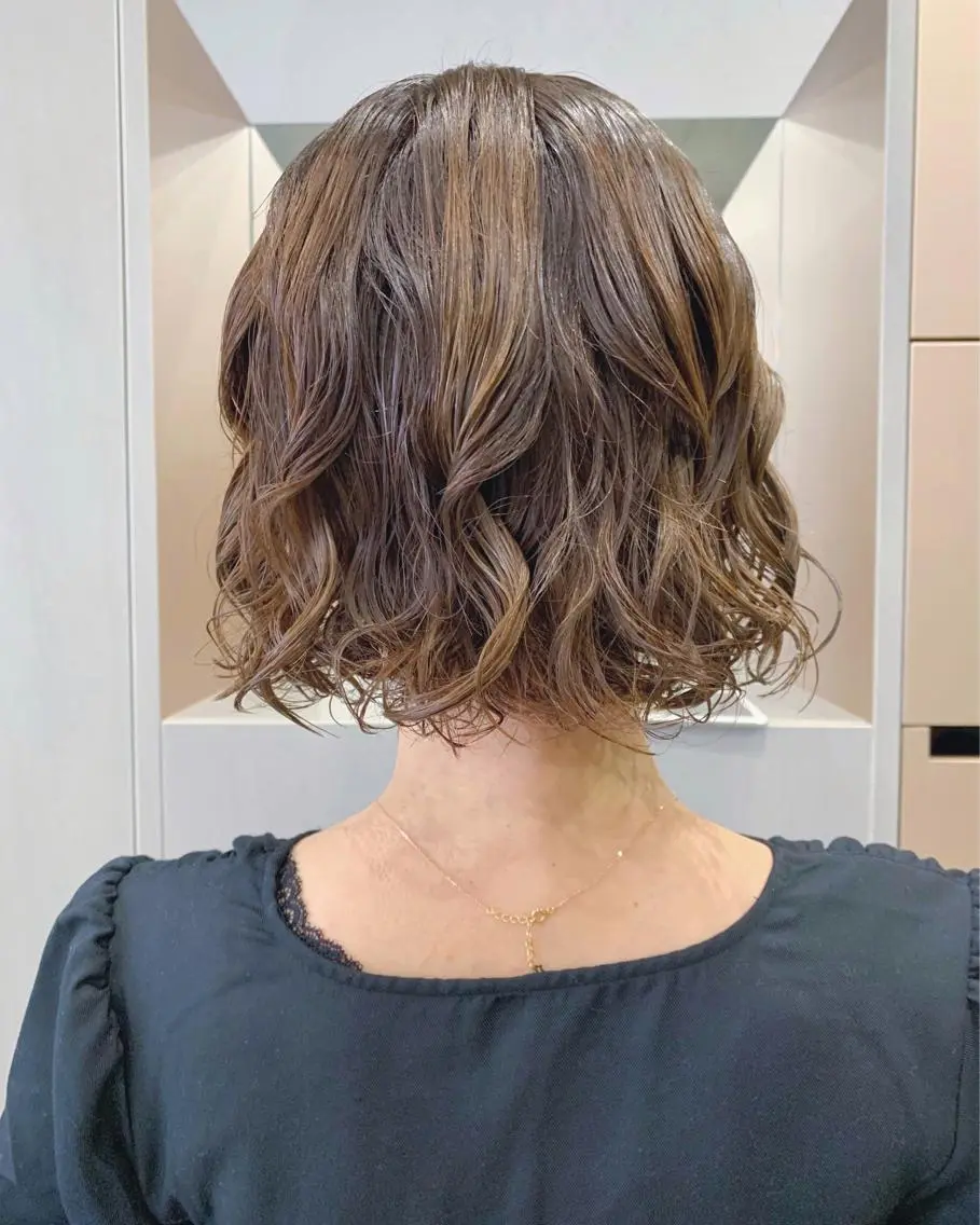 パーマ カット ヘアカラー パーマ ボブパーマコテ巻き風 パーマNo1深江秀平のヘアスタイル