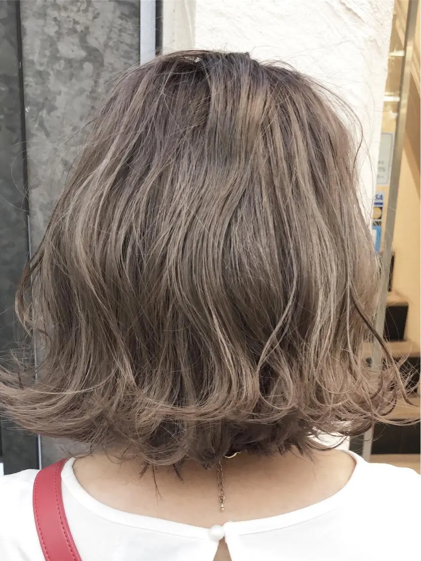 ミディアム カラー メンズヘア特化 崎田 成人のヘアスタイル