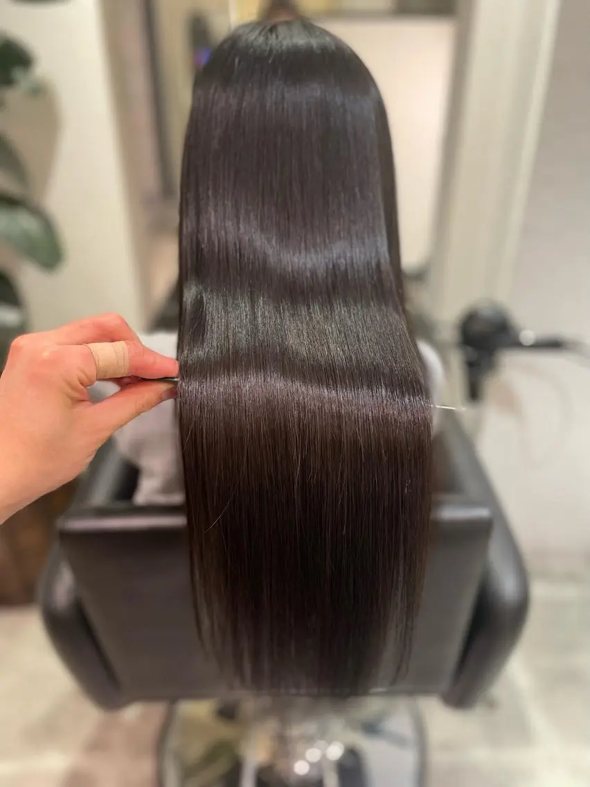 ミディアム 美髪矯正 Rioのヘアスタイル