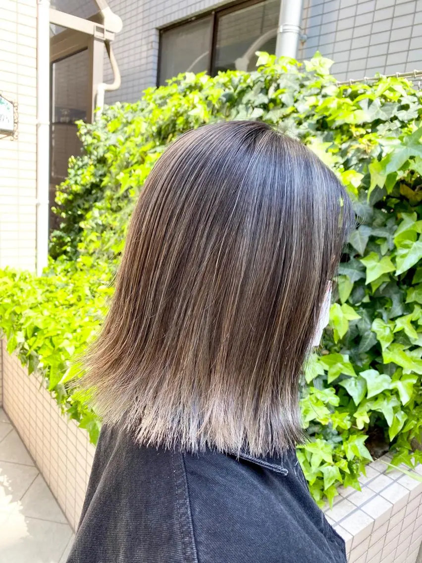 ミディアム レイヤーカット カット ヘアカラー トリートメント 奥井 将希のヘアスタイル