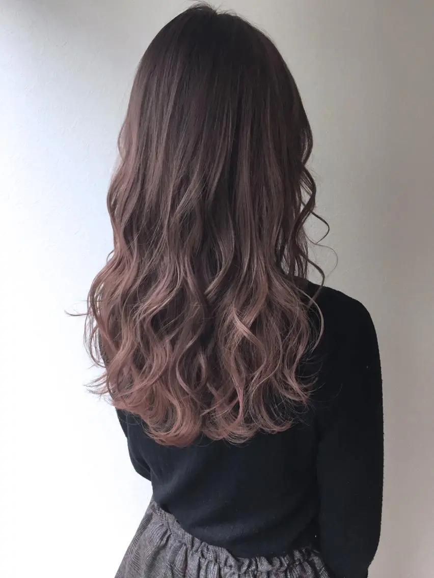 ミディアム ラベンダーベージュ Noe心斎橋 堀田 朋宏のヘアスタイル
