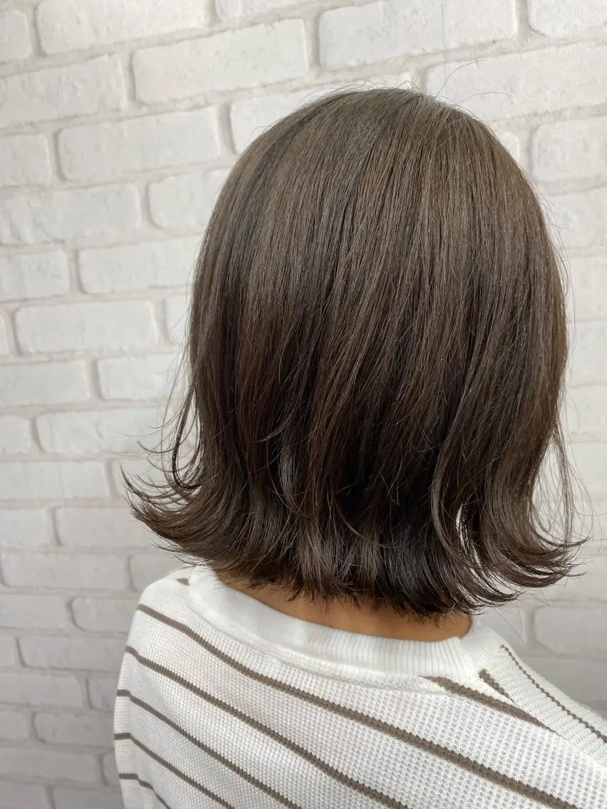 ショート カラー ブリーチカラー🫧 森　凪沙のヘアスタイル