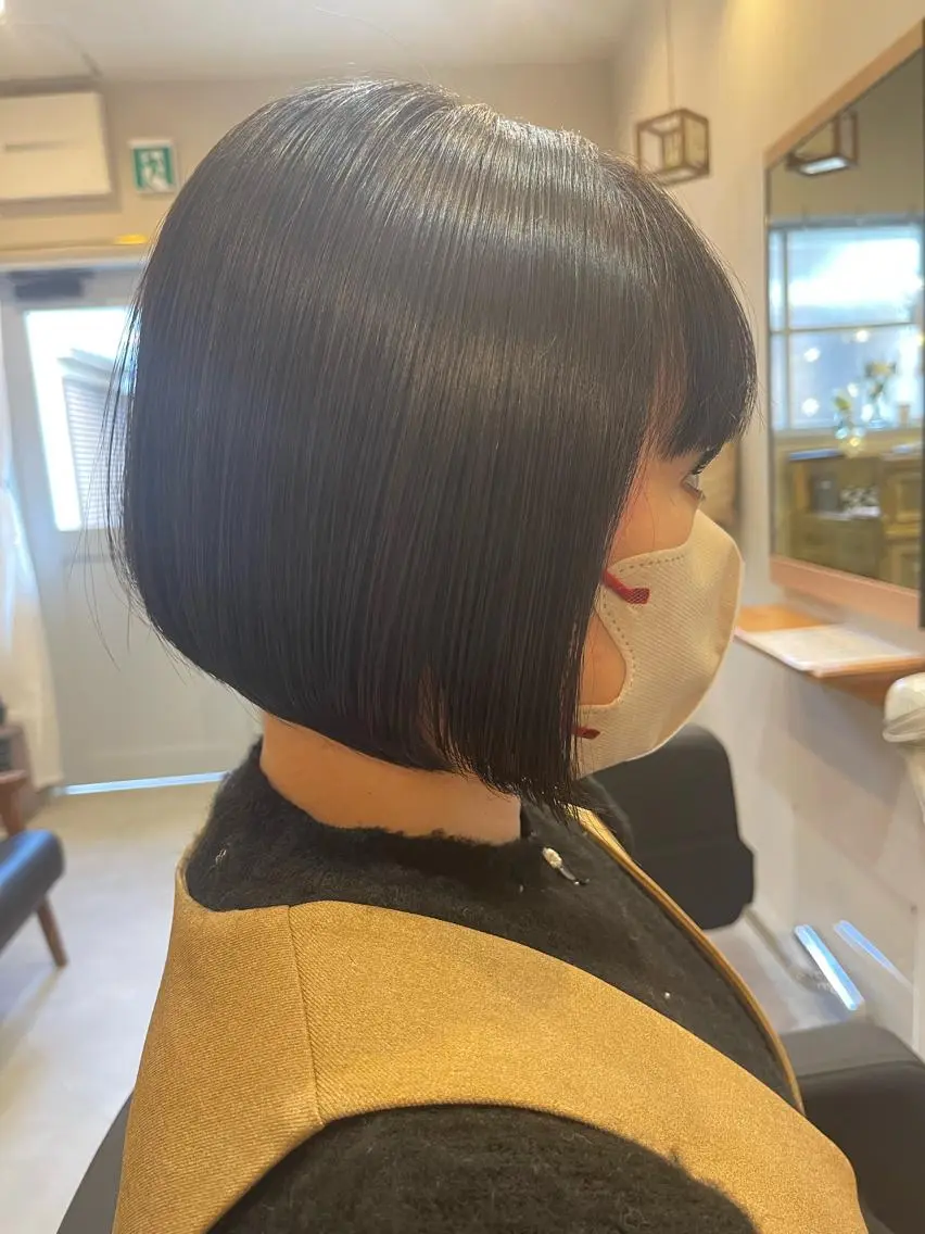 ミディアム nowhere ノーウェアのヘアスタイル