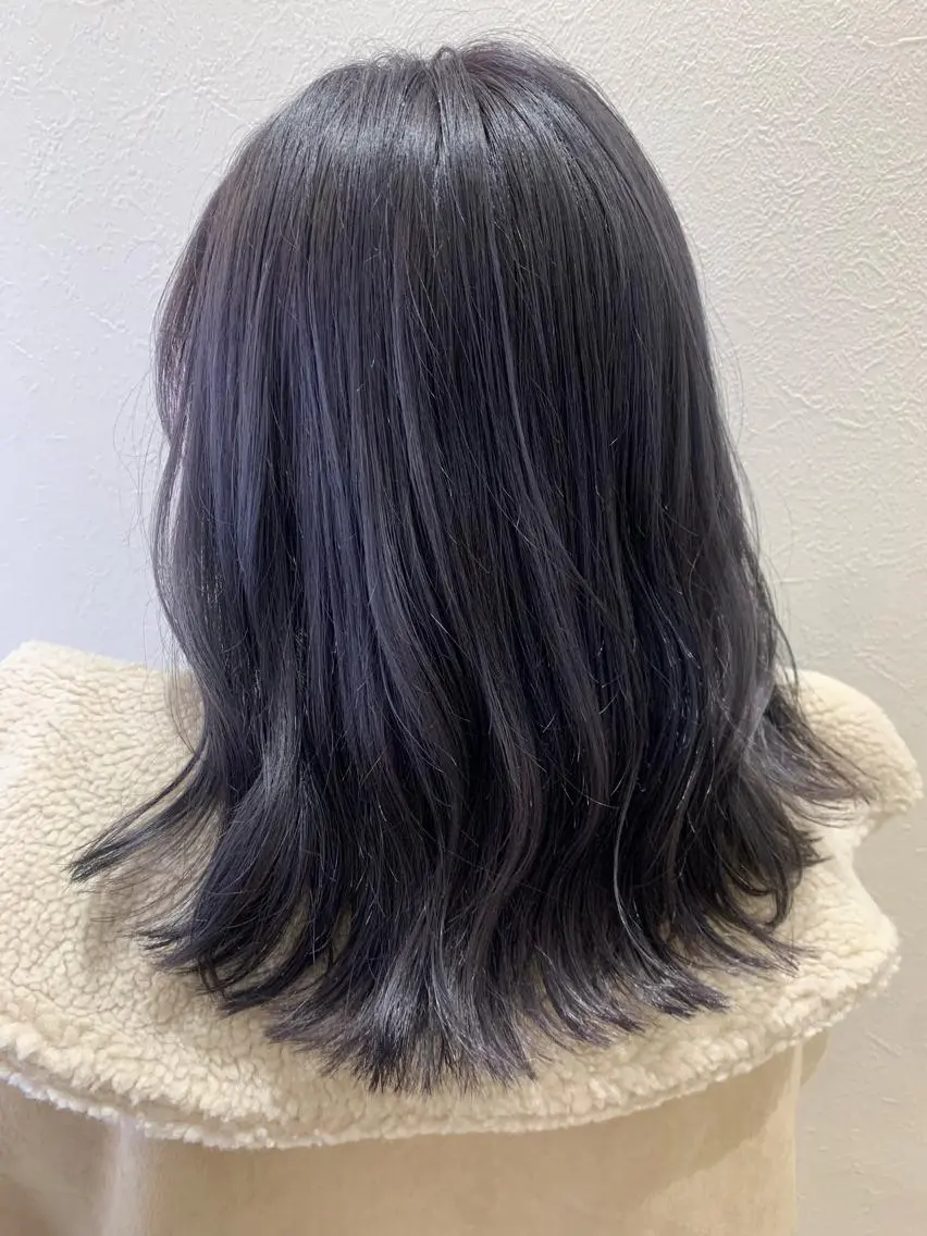 ミディアム カラー ブリーチ ラベンダーカラー ラベンダーグレー カット ヘアカラー トリートメント hubhair レイヤー/透明感のヘアスタイル