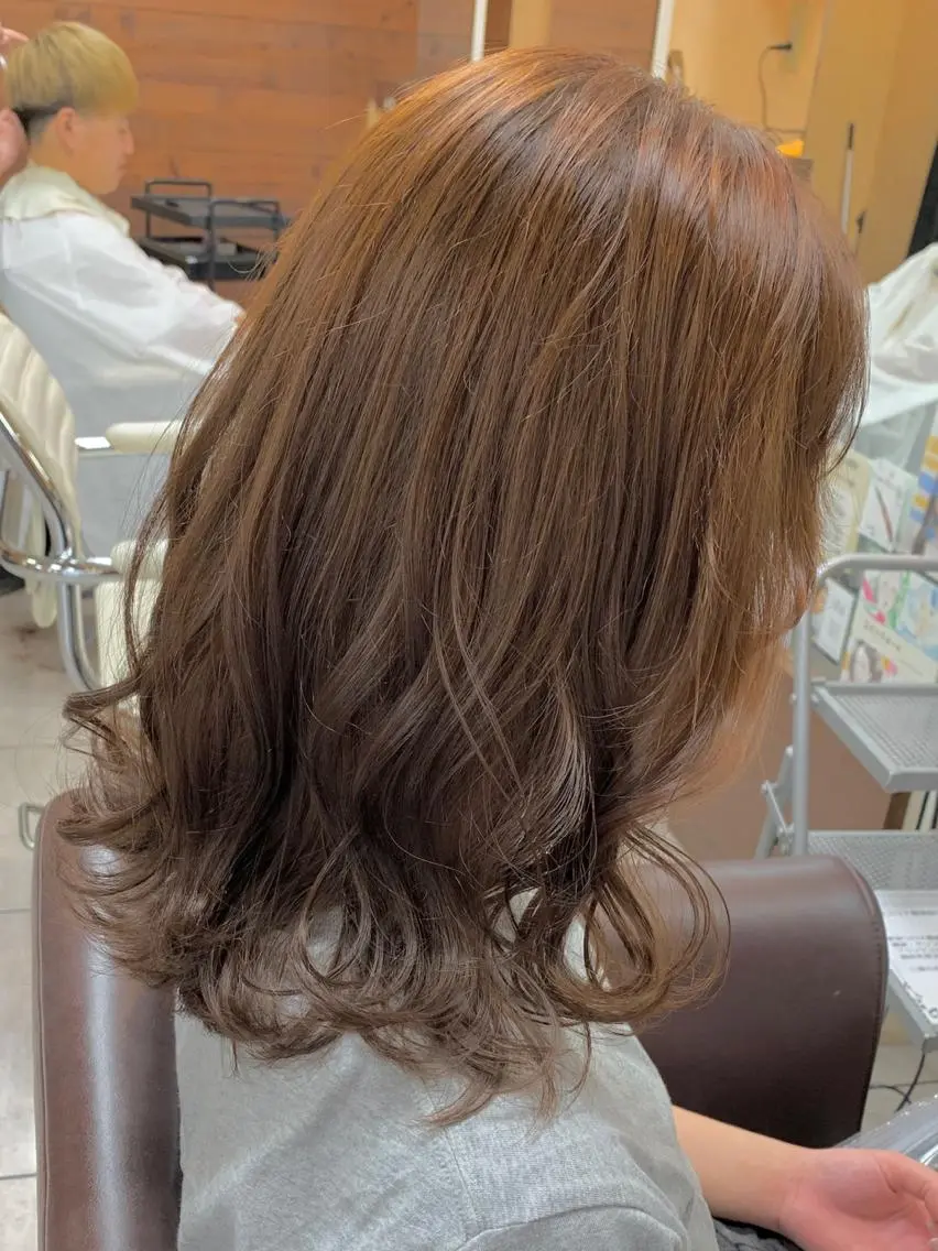 ミディアム ヘアカラー レイヤー/艶髪カラー 森本くるみのヘアスタイル