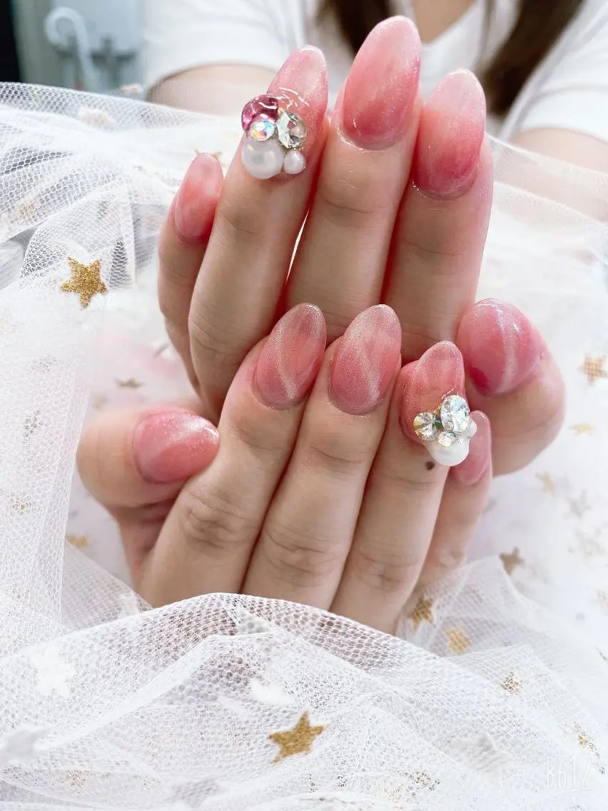 ネイル ハンドネイル 💅ネイルサロン ブラン🌈かすみのネイルデザイン