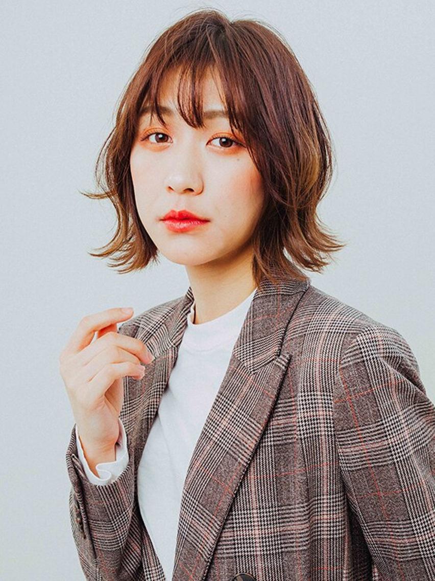 ミディアム カラー ボブ 外ハネヘア トップスタイリスト ✨KIRIKA中野✨のヘアスタイル
