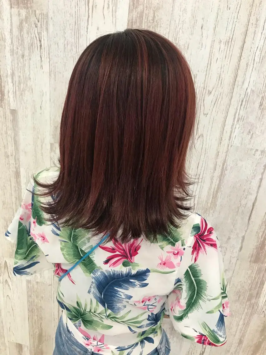 セミロング カラー ブリーチ ピンクカラー ヘアカラー トリートメント Oopsレイヤー 加藤澄都のヘアスタイル