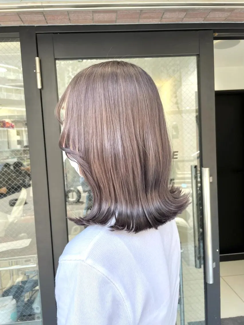 ミディアム カラー ヘアカラー 横山 奈央のヘアスタイル