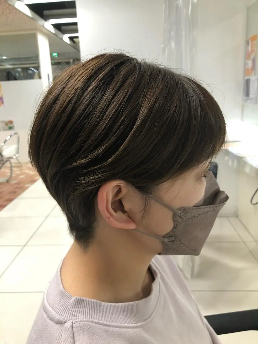ショート 🩵レイヤー✖︎ 髪質改善🩵リョウヤのヘアスタイル
