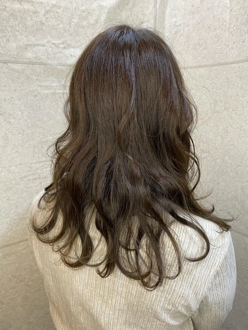 ロング カット ヘアカラー 長濱 俊のヘアスタイル