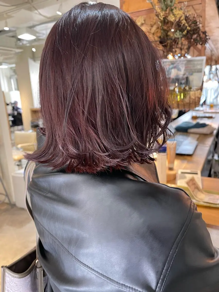 ミディアム カラー ブリーチ カシス ブリーチなしカラー レッドカラー パーマ美容師 hanaのヘアスタイル