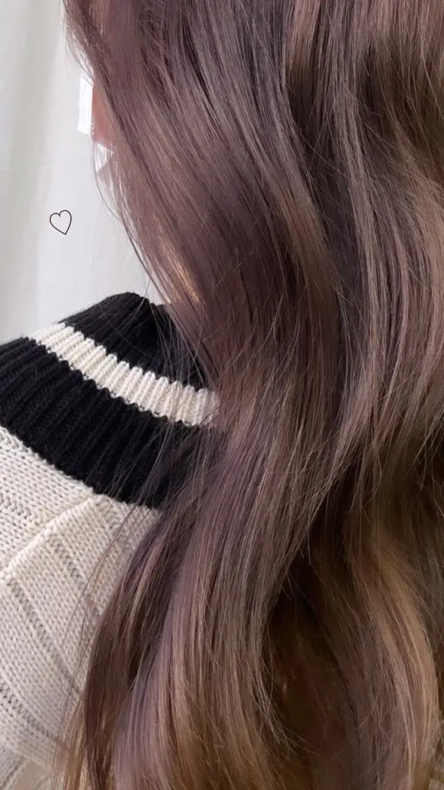ロング カラー ヘアアレンジ ダブルカラー 髙塚碧🇰🇷 韓国ヘア🎗️のヘアスタイル