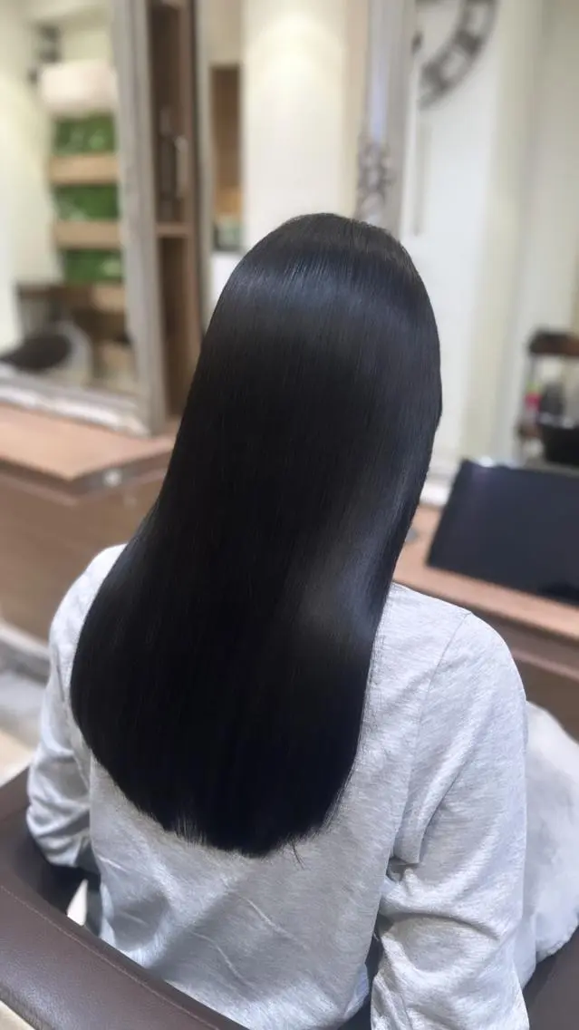 セミロング 髪質改善 縮毛矯正 Armony青山店 松原大斗のヘアスタイル