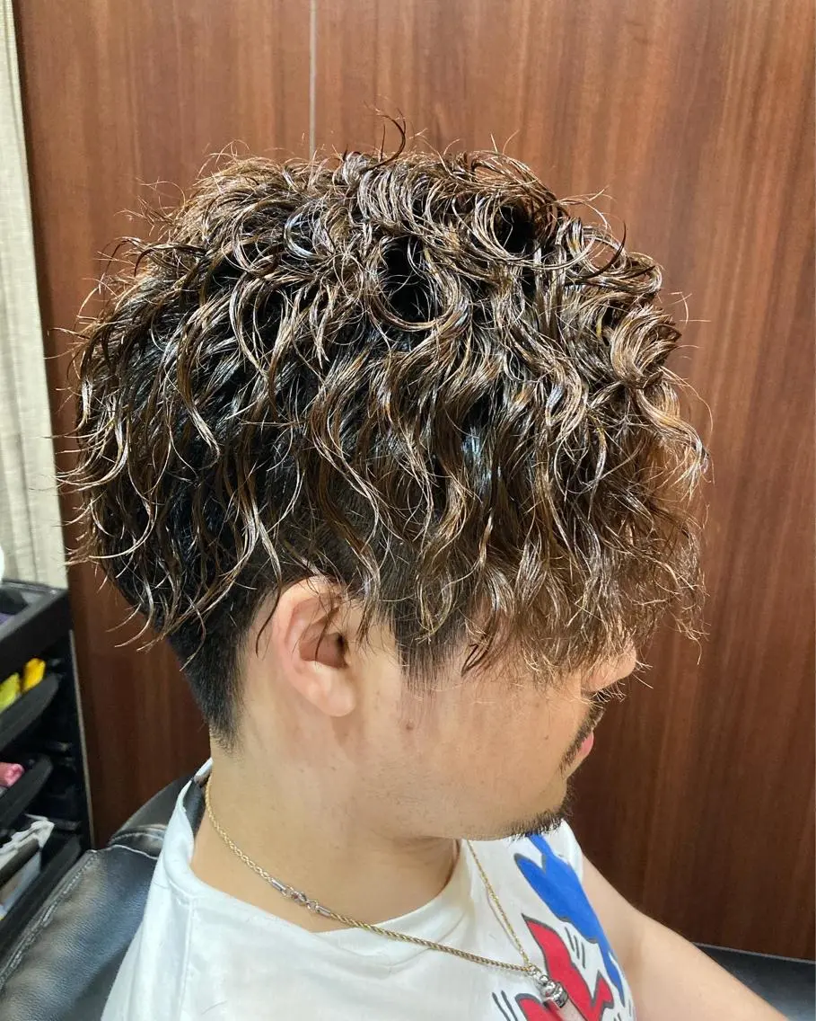 ミディアム パーマ ミディアムパーマ ツイストスパイラルパーマ スパイラルパーマ 滝沢 得弘のヘアスタイル